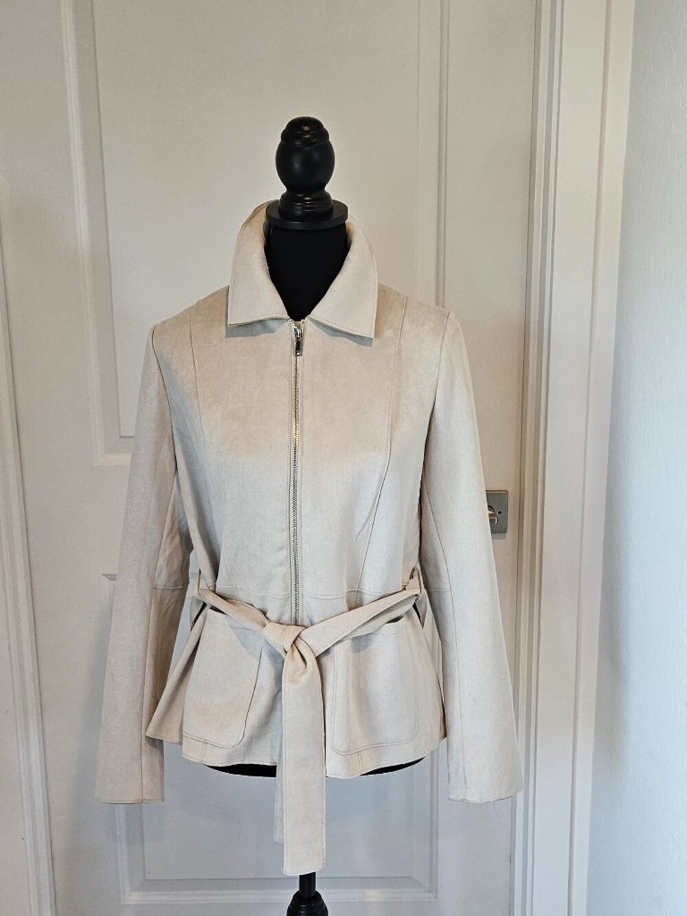 Truth By Republic Beige Faux Leather Jacket Blazer Moto Belted Trench Small